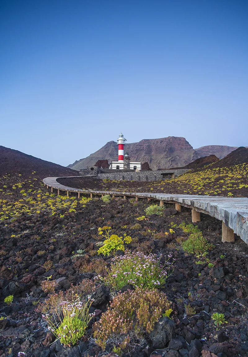 El faro de Punta de Teno al atardecer